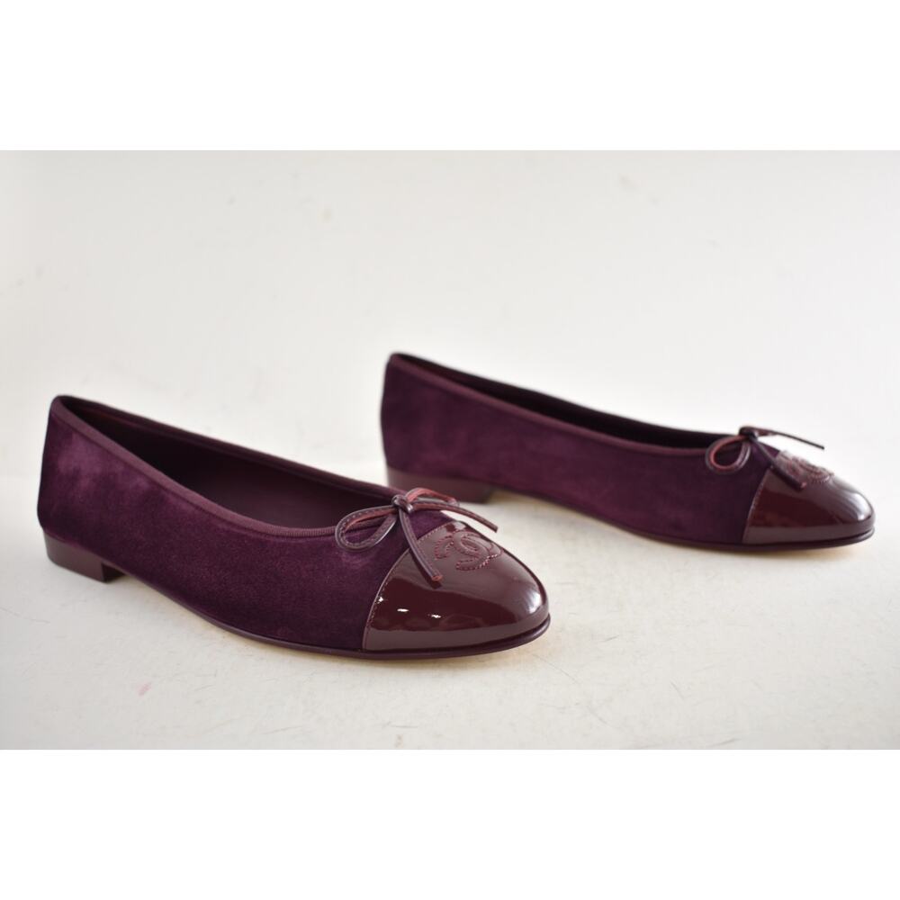 Chanel 26A Burgundy Red Purple Suede Patent CC Logo Ballet Ballerina Flat 37 - Picture 4 of 16